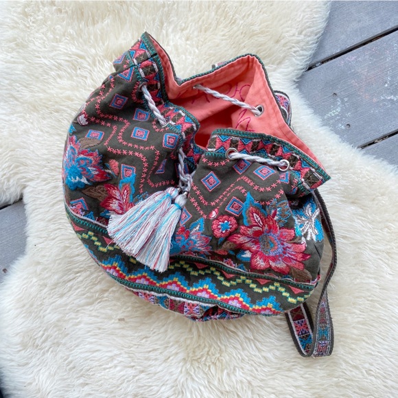 Johnny Was ~ Drawstring Cloth Backpack with Floral Embroidering - Picture 3 of 5